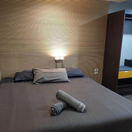 9 Hostel Chiang Mai Eksteriør bilde