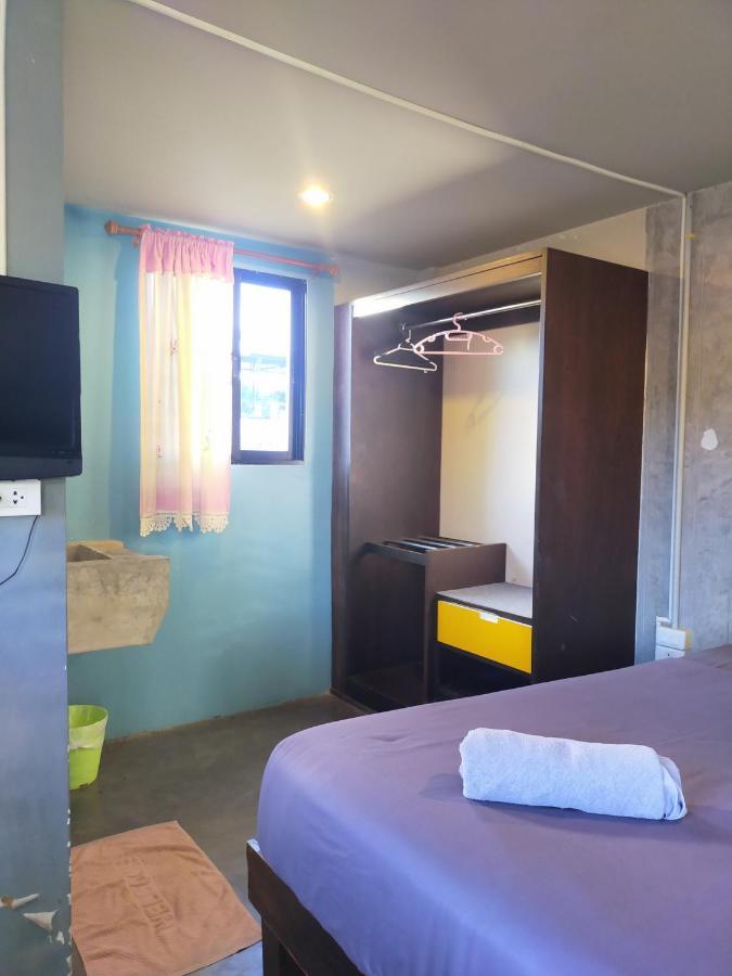 9 Hostel Chiang Mai Eksteriør bilde