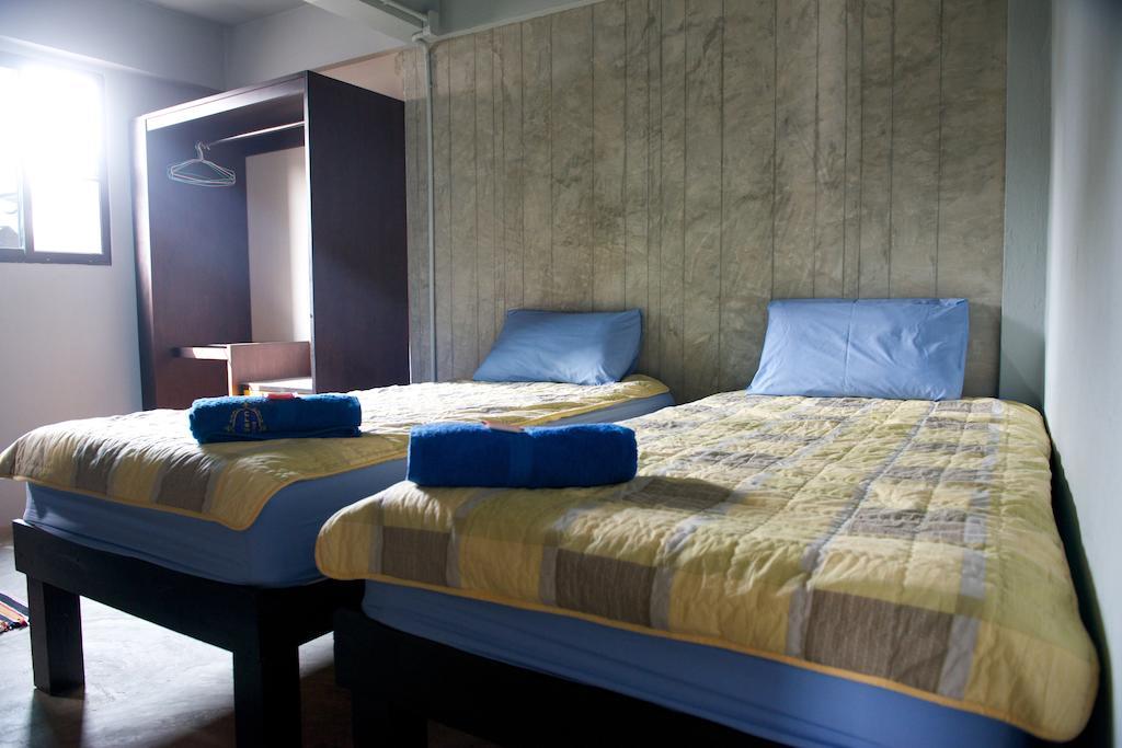 9 Hostel Chiang Mai Rom bilde