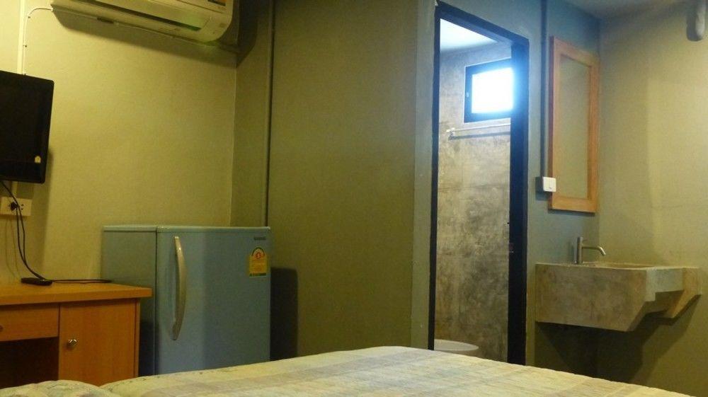 9 Hostel Chiang Mai Eksteriør bilde