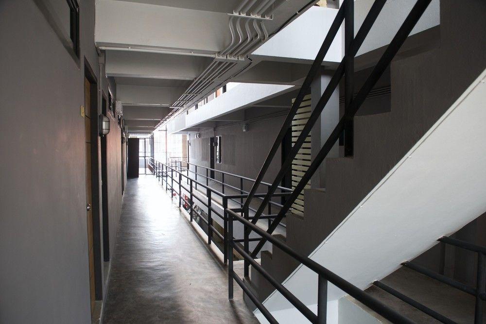 9 Hostel Chiang Mai Eksteriør bilde